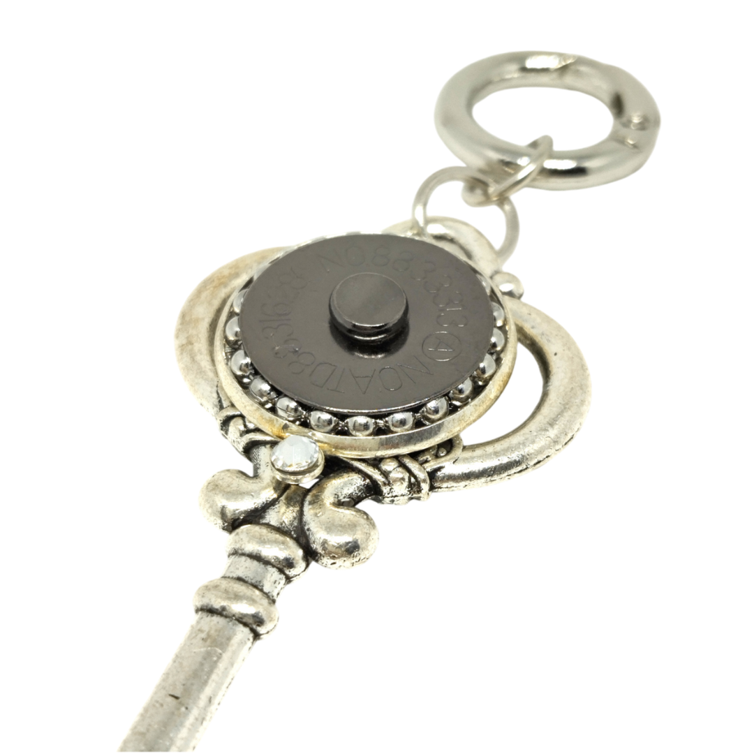 CHARM CALAMITA KEY - Charms Calamita