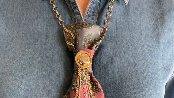 collnana cravatta stile mannish di claudia de rosa jewelry