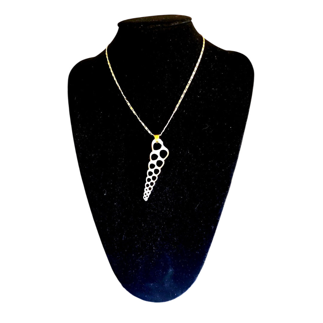 Turritella Short Necklace