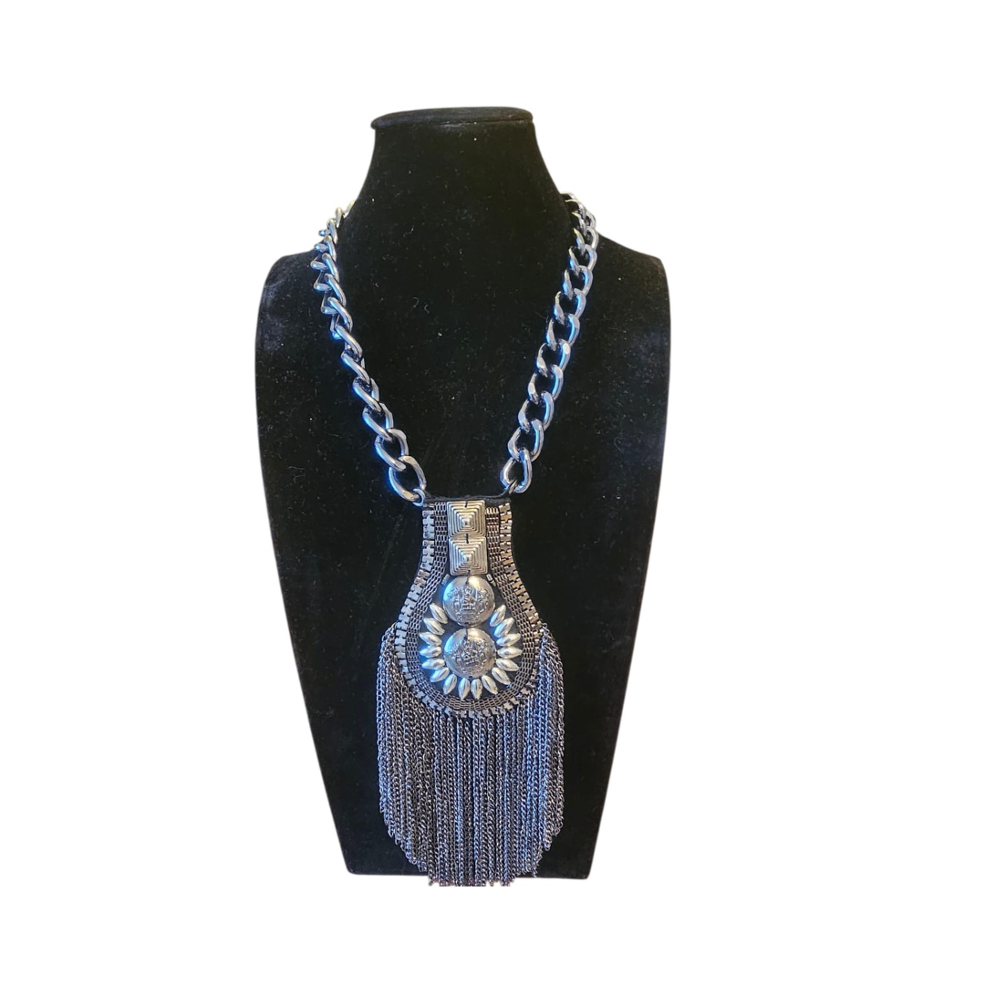 Collana donna trasformabile canna di fucile con frange e maxi pendente – Claudia De Rosa Jewelry