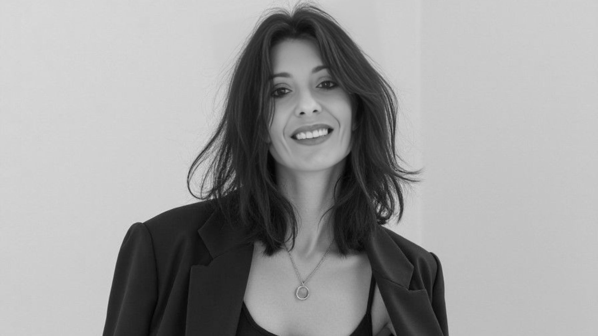 shop the look: scegli il look che più ti rappresenta e acquista online il set completo